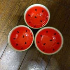 スイカ柄　渦巻き模様 ガラス製食器セット5点セット スイカ柄 浅ボール3個セット 8×3.5 - メルカリ