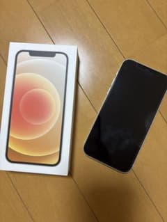 Apple iPhone 12 64GB SIMフリー　本日限定最終価格のサムネイル