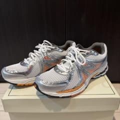 Aimé Leon Dore New Balance 860v2のサムネイル