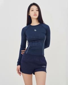 acmé delavie ラッシュガード 長袖 白のサムネイル