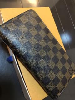 LOUIS VUITTON/ルイ・ヴィトン　長財布のサムネイル