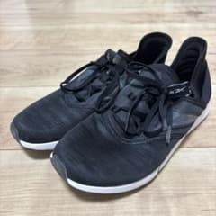 Reebok レディース スニーカー ブラックのサムネイル