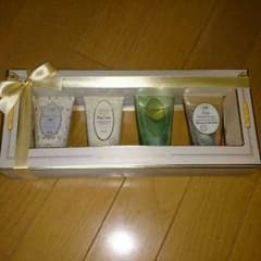 Sabonのクリームセットのサムネイル