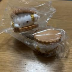 サンリオキャラクターズ ふにゅっとスモアサンド こぎみゅん 2個のサムネイル