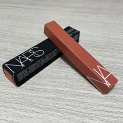 NARS パワーマットリップスティック　121のサムネイル