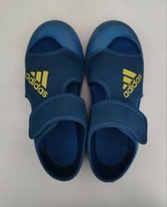 adidas☆キッズサンダル19.5cmのサムネイル