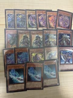 遊戯王OCG ブラック・マジシャン デッキ➕引退品セットまとめ売り