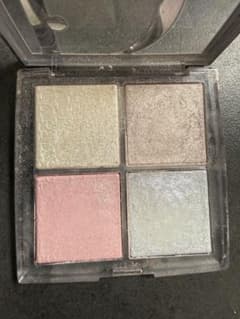 こ*こ様 Dior BACKSTAGE GLOW MAXIMIZER 002のサムネイル