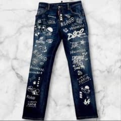 かぐらDSQUARED2 デニムパンツ 落書き スケータージーンズ ロ かぐら様専用DSQUARED2 デニムパンツ 落書き スケータージーンズ ロ