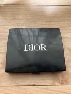 DIOR ディオールショーサンククルール743のサムネイル