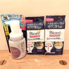 【値下げ】ビオレ　パチパチ泡洗顔とさらマット肌持続シートのサムネイル