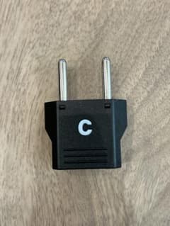 【海外用電源変換プラグ】Cタイプ シングルコンセントタイプ 10A-250Vのサムネイル