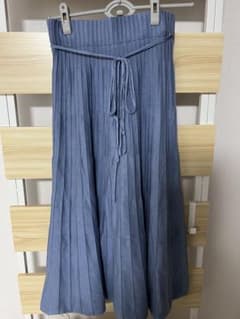 【美品】Mila Owen ミラオーウェン　ニットスカートブルー