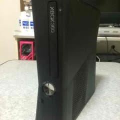 新型XBOX360&ゲーム3本セットのサムネイル