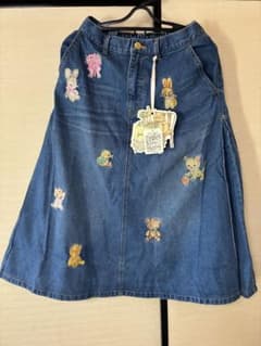 yukiemon＊3L＊デニム刺繍フレアスカート＊トランポリン ユキエモン yukiemonトランポリン刺繍デニムスカート 新品うすめミドル