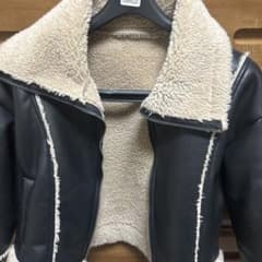 黒 シェルパ襟付き ムートンコート Sのサムネイル