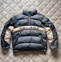 palace ハーフジップ　ダウンジャケットのサムネイル
