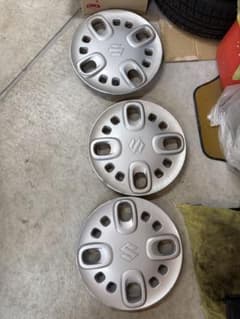 スズキ 純正 ホイールキャップ 3枚セットのサムネイル