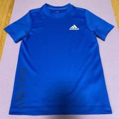 アディダス　ジュニアTシャツ　150センチのサムネイル