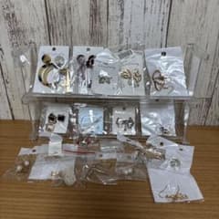 新品アクセサリー まとめ売りのサムネイル