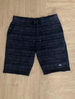 クイックシルバー　QUIKSILVER ハーフパンツ　Lのサムネイル