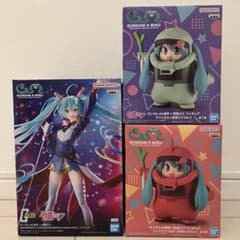 ガンダム45周年 初音ミク フィギュア ザクぐるみ シャアザクぐるみ 3体