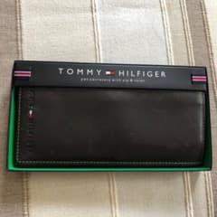 TOMMY HILFIGER 長財布のサムネイル