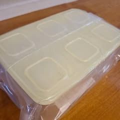 日本タッパーウェア 食品保存容器のサムネイル