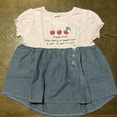 【タグ付き未使用】チェリーTシャツ　130㎝のサムネイル