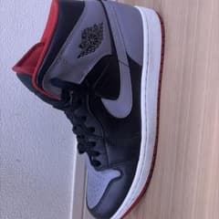 Air Jordan ハイカットスニーカー ブラック/グレー/レッドのサムネイル