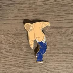 vaundy ピンバッジのサムネイル