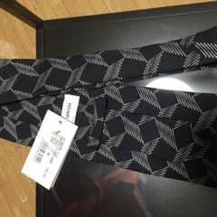 アルマーニの値札付きネクタイセットのサムネイル