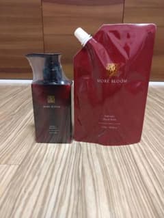 MORE BLOOM シャンプー 本体300g& 詰め替え300gml セットのサムネイル