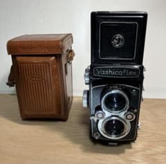⭐︎Yashicaflex 二眼レフカメラ 本体「動作確認済み」 - メルカリ