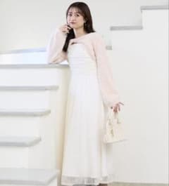 【MAJESTIC LEGON】シャギーボレロ×キャミワンピセットのサムネイル