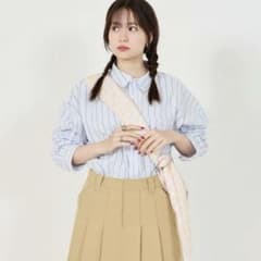 TINAJOJUN シャツ　トップス　ティーナのサムネイル