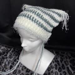 【在庫処分SALE】 ハンドメイド 猫耳ニット帽のサムネイル