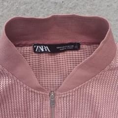 ZARA ワッフル編み ジップアップ ブルゾン ピンク Sのサムネイル