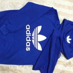 adidasのサムネイル