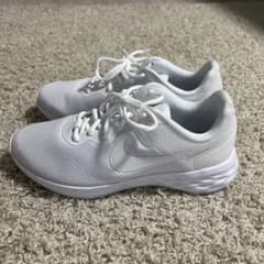 NIKE WSレボリューション6のサムネイル