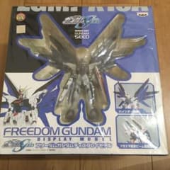 フリーダムガンダム ディスプレイモデル 2体セットのサムネイル