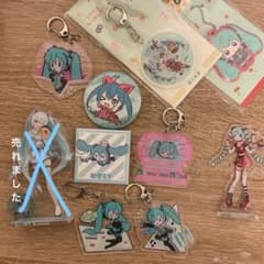 初音ミク アクキー アクスタ 缶バッジ セット - メルカリ