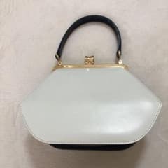 ハセガワ LA MODA ハンドバッグ　フォーマルバッグのサムネイル
