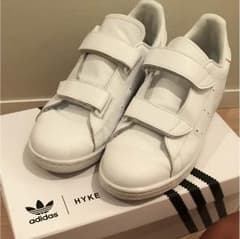 アディダス×HYKE スニーカーのサムネイル
