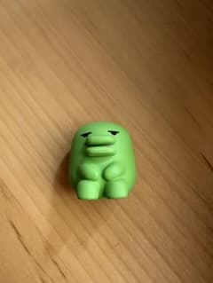 ガチャガチャくちぱっちのサムネイル