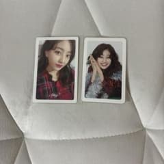 TWICE ジヒョ トレカ 2枚セット Merry & Happyのサムネイル