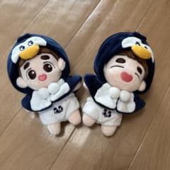 EXO ギョンス ペンギンフード付きぬいぐるみ 2体セット - メルカリ
