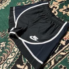 Nike x Sacai プリーツ テンポ ショートパンツ Nike x Sacai プリーツ テンポ ショートパンツ - メルカリ