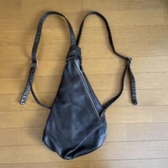 mochi様 アルキミア AU79レザースリングバッグ - メルカリ