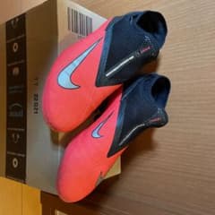 ナイキ ファントム サッカー スパイクシューズ  NIKEのサムネイル